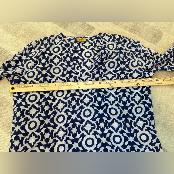 Roberta Roller Rabbit Women’s Geometric Blue, White, Pink Tunic (Size XS) - Picture 7 of 8